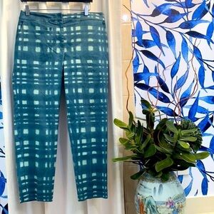NWOT Women’s St. John Patina Green Checked Capri Pants Size 10